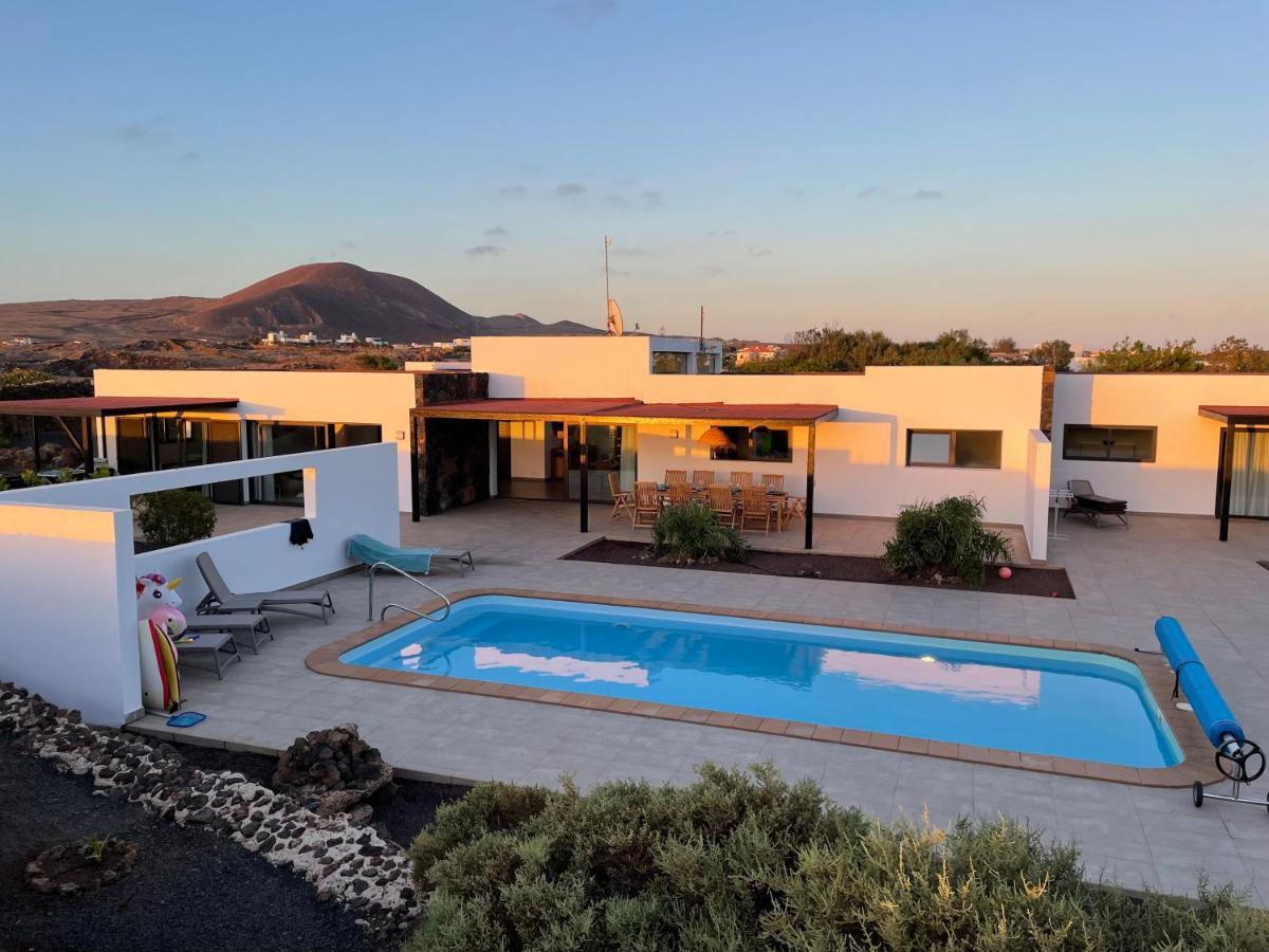 North Shore Villas, Villa Makai, Heated & Shared Pool Лахарес Екстериор снимка