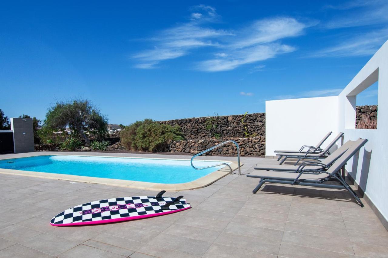 North Shore Villas, Villa Makai, Heated & Shared Pool Лахарес Екстериор снимка