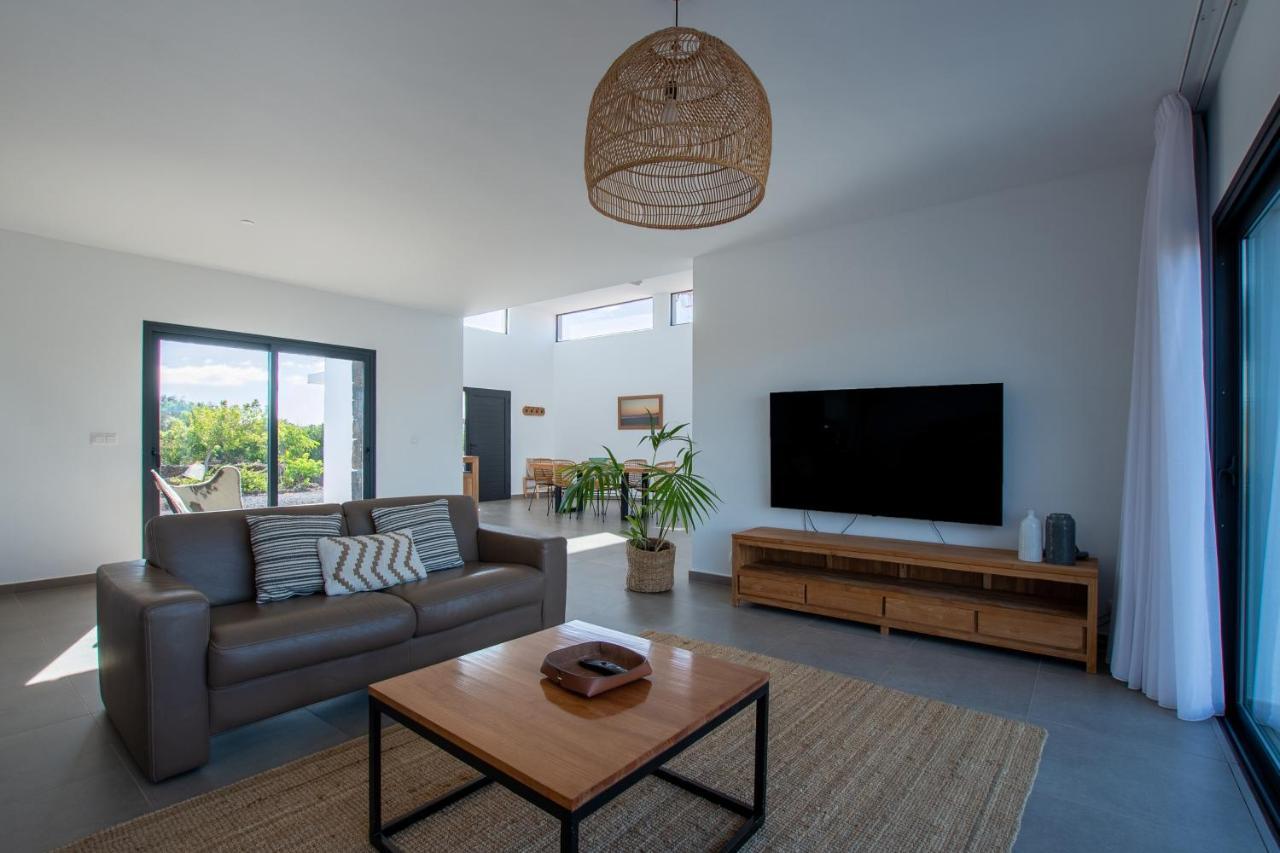 North Shore Villas, Villa Makai, Heated & Shared Pool Лахарес Екстериор снимка