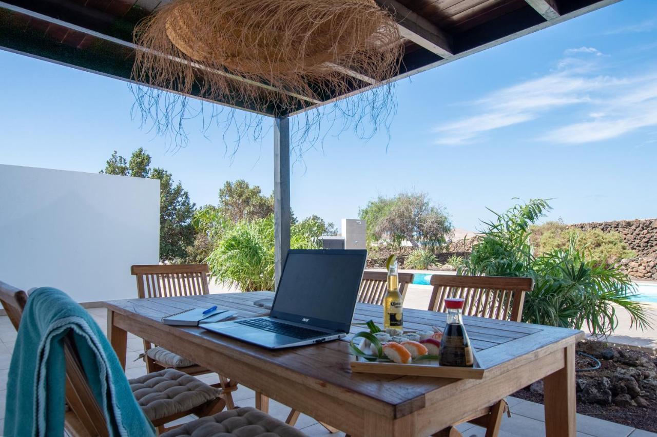 North Shore Villas, Villa Makai, Heated & Shared Pool Лахарес Екстериор снимка