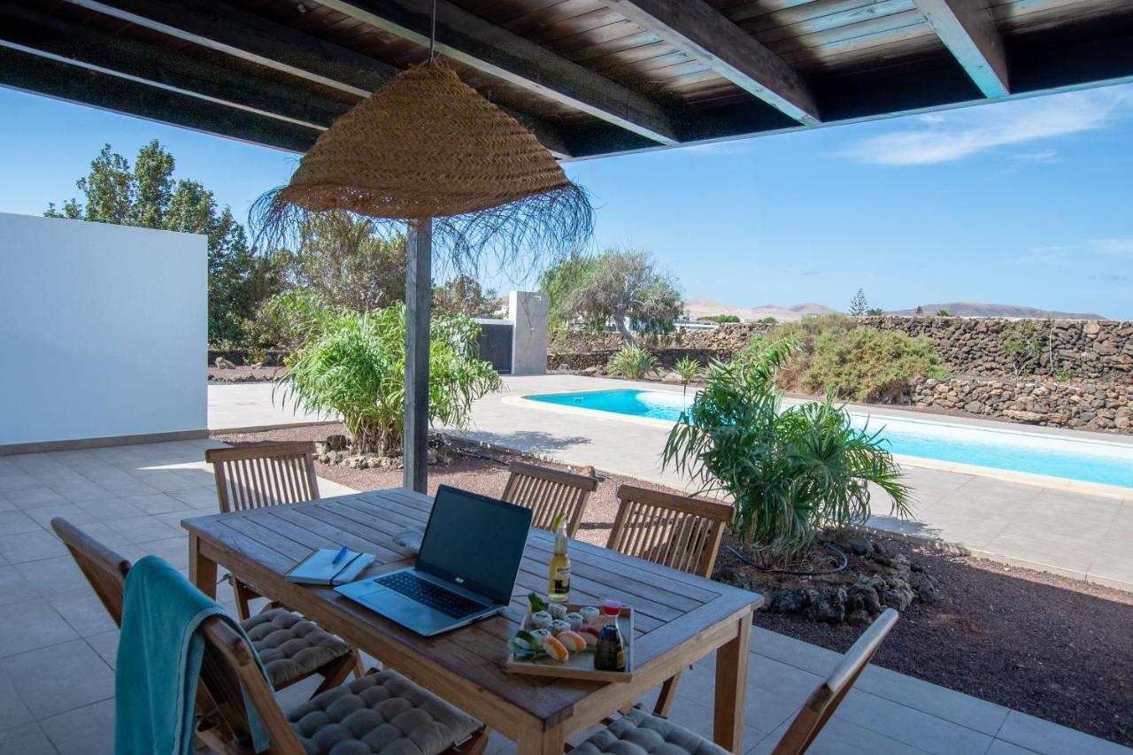 North Shore Villas, Villa Makai, Heated & Shared Pool Лахарес Екстериор снимка